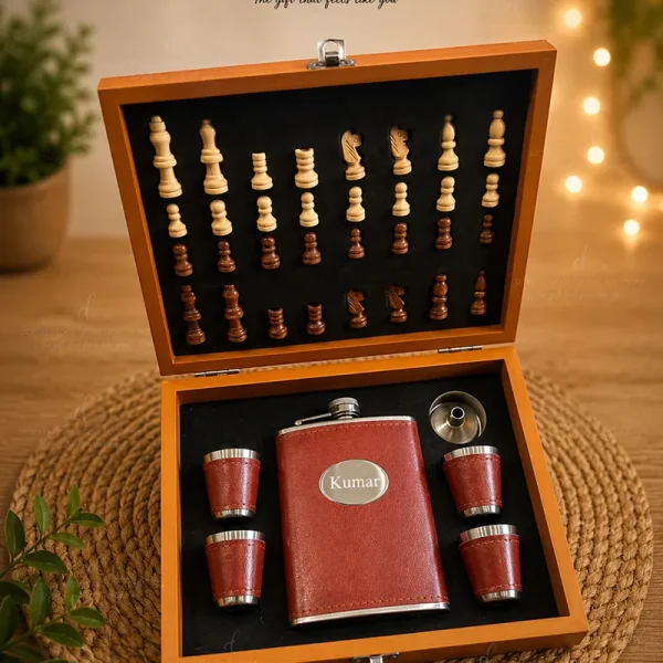 Hip Flash Chess 8 oz Wooden Chess Box Set with 235 ml Matte Hip Flask, 2 Shot Glasses, 2 Spoons & 32 Chess Pieces – Premium Black Stainless-Steel Barware & Game Gift Set